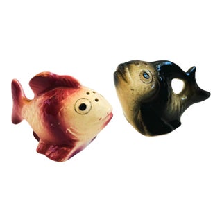 Vintage Fish Salt and Pepper Shakers For Sale
