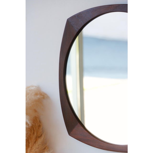 Vintage Scandinavian Round Mirror in Teak, 1960 For Sale - Image 9 of 11