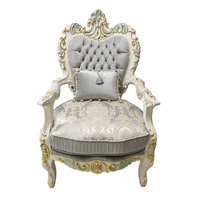French Louis XV Light Gray Tufted Armchair – White Carved Frame With Gold Leaf & Damask Upholstery For Sale