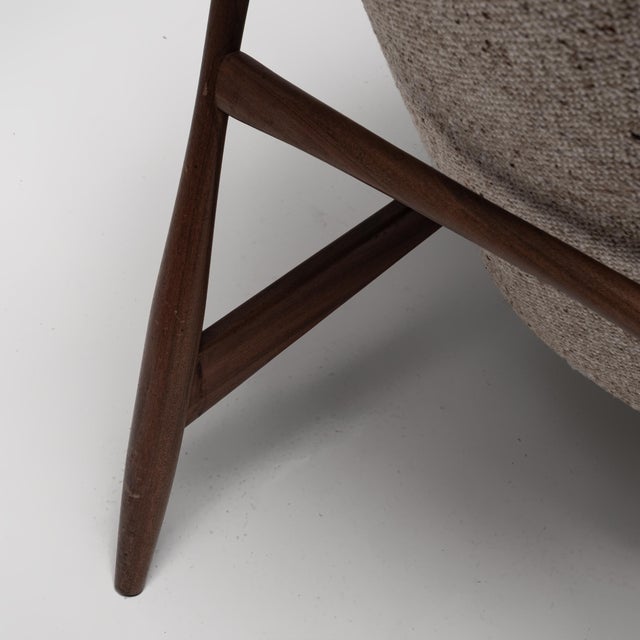 D200 Lounge Chair and D200s Sofa by Ib Kofod-Larsen for Laauser, 1950s, Set of 2 For Sale - Image 18 of 18