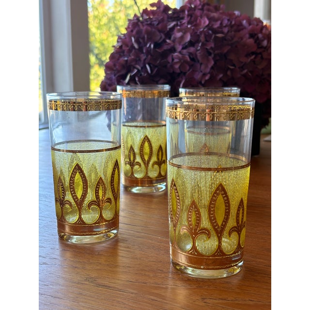 Here’s another collection of Vintage Signed Culver 22k Highball Glassware with no chips and in preowned vintage condition....
