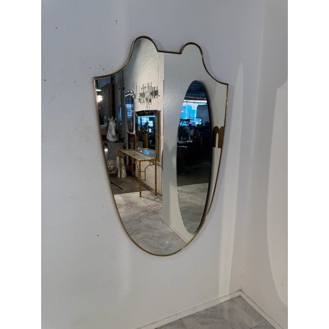 Italian Mid-Century Brass Framed Shield Form Wall Mirror, 1950s For Sale In Los Angeles - Image 6 of 7