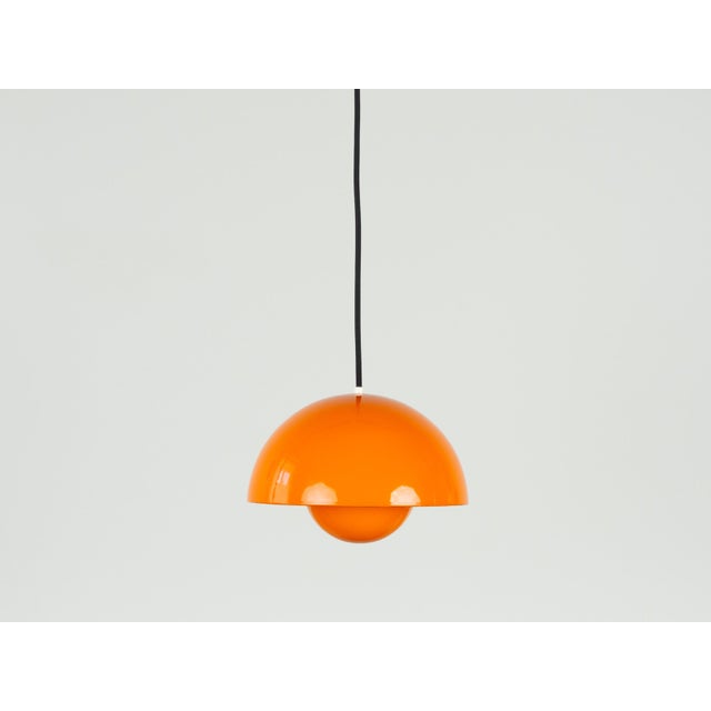 Vintage FlowerPot Pendant Lamps by Verner Panton for Louis Poulsen, Set of 2 For Sale - Image 3 of 9