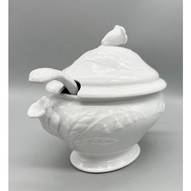 Antique English Ironstone Covered Sauce Tureen by J & J Edwards – Fenton Pattern - Victorian, Farmhouse, Cottagecore For Sale - Image 16 of 16