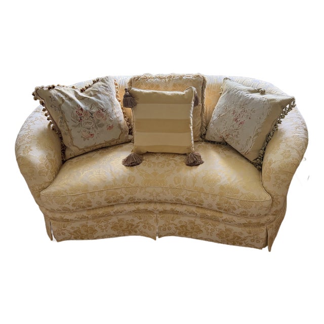 Vintage Sherrill Yellow Gold Foral Damask Tufted Sofa With Tuxedo Skirt & Throw Pillows For Sale