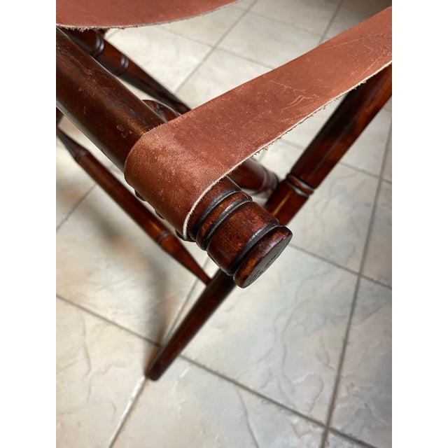 Vintage 1940s Ralph Lauren Style Wooden Folding Luggage Rack With Original Leather Straps For Sale In Chicago - Image 6 of 12