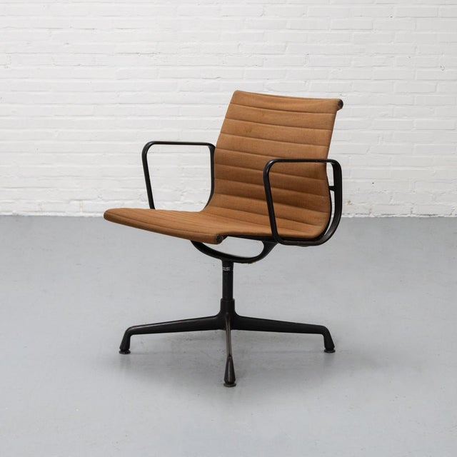 Metal EA107 Chair by Charles & Ray Eames for Herman Miller, 1970s For Sale - Image 7 of 18