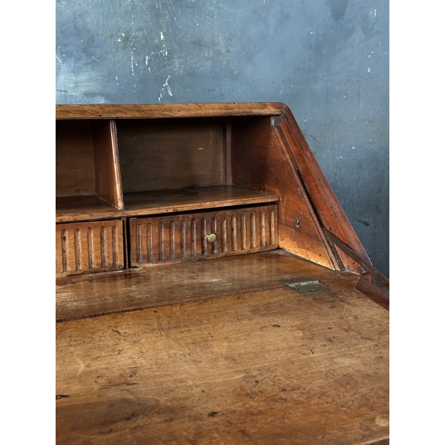 Early 19th Century 19th Century Walnut Louis XVI Style Desk For Sale - Image 5 of 10