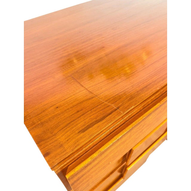 Mid-Century Modern Walnut Dresser – Italian For Sale - Image 13 of 15