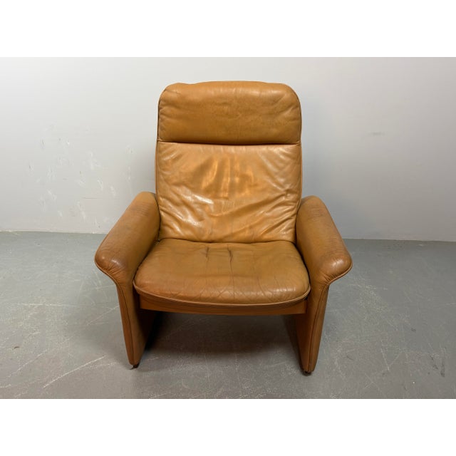 Mid-Century Cognac Leather Model DS-50 Lounge Chair from De Sede, Switzerland, 1970s For Sale - Image 4 of 10
