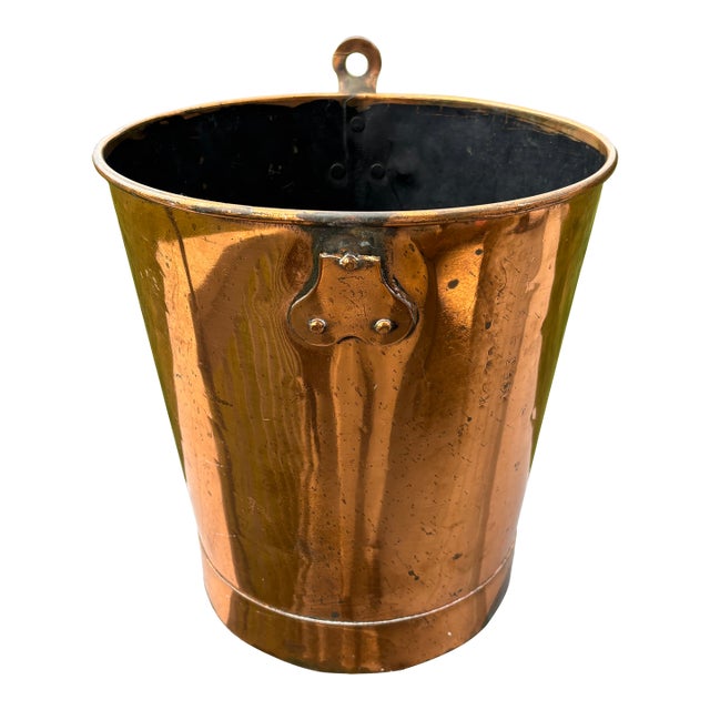 Late 19th / Early 20th C. Copper Fireplace Scuttle / Bucket For Sale