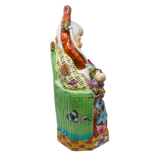 Palatial 21.5" Famille Rose Shouxing "Three Stars" Figurine – Hand-Painted Throne Masterwork With 360° Gold Gilt Artistry For Sale - Image 4 of 18