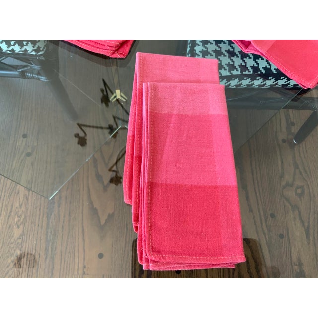 Vintage Buffalo Check Pink Tablecloth & Napkins Set- 11 Pieces For Sale In Chicago - Image 6 of 12