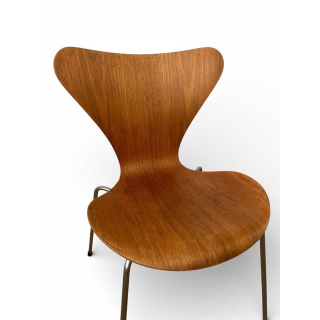Wood Series 7 Chairs in Teak by Arne Jacobsen for Fritz Hansen For Sale - Image 7 of 15