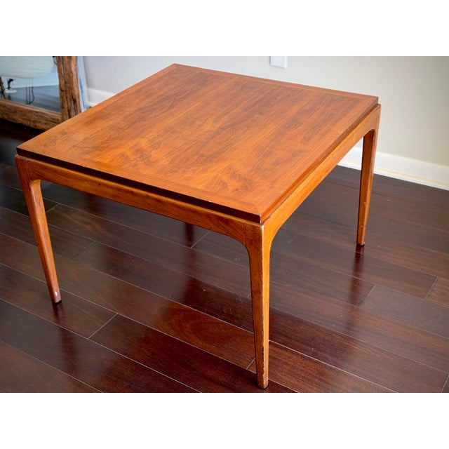 Mid-Century Modern 1963 Lane Furniture Rhythm Walnut & Pecan Lamp Table — MCM Square End Side Coffee Table For Sale - Image 12 of 12