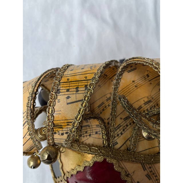 1980s Collection of 8 Vintage Carnival Masks, Handmade in Venice For Sale - Image 5 of 18