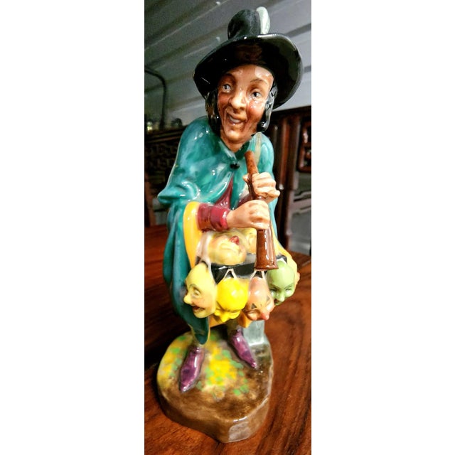 1970s Royal Doulton English Vintage "The Mask Seller" Fine Porcelain Figurine For Sale - Image 5 of 12