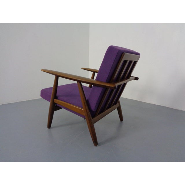 Model GE-240 Cigar Armchair and Ottoman by Hans J. Wegner for Getama, 1950s, Set of 2 For Sale - Image 10 of 18