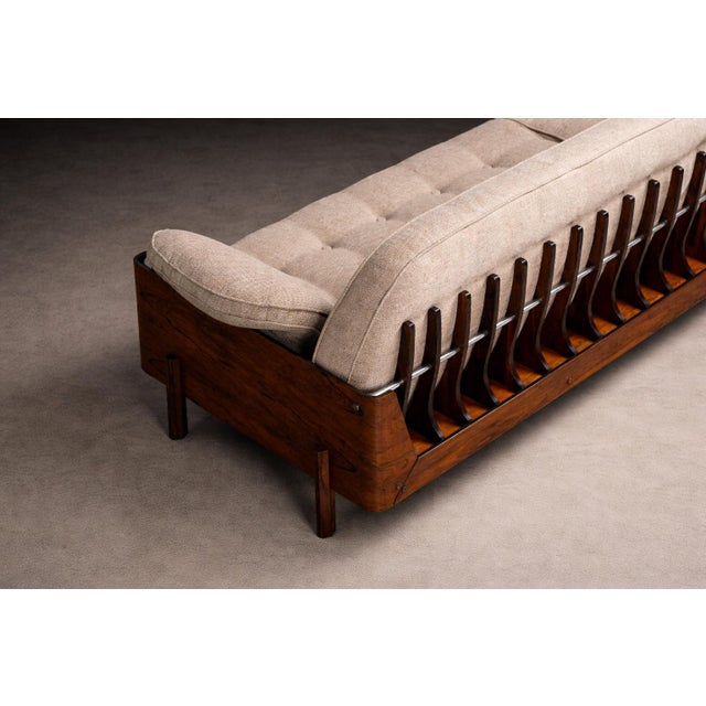Taupe Four-Seat Sofa in Brazilian Rosewood with Sculpted Back and Warm Bouclé Upholstery, JD Moveis, 1960s - Lot 546 For Sale - Image 8 of 16