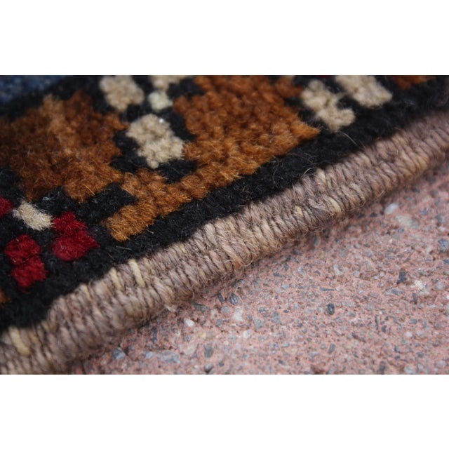 1990s 1990s Turkish Blue Medallion Yastik Rug For Sale - Image 5 of 13