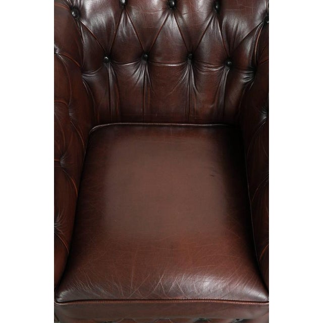 English Cowhide Chesterfield Club Lounge Chair For Sale - Image 6 of 13