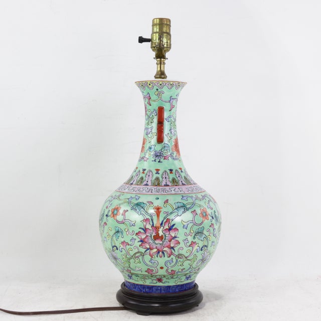 Mid 20th Century Vintage Chinese Famille Rose Lime Green Porcelain Vase Lamp With Lotus and Peony Scrollwork For Sale - Image 5 of 16