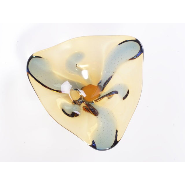 Amber Glass Bowl by Karel Zemek for Mstísov, Czechoslovakia, 1960s For Sale - Image 4 of 10
