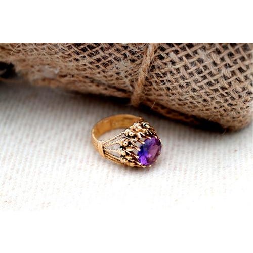 Gold Ring with Grid and Twists For Sale - Image 5 of 8