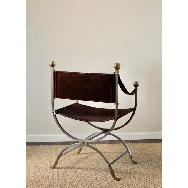 Maison Jansen Hollywood Regency Steel, Brass and Leather Savonarola Chair in the style of Maison Jansen, 1960s For Sale - Image 4 of 7