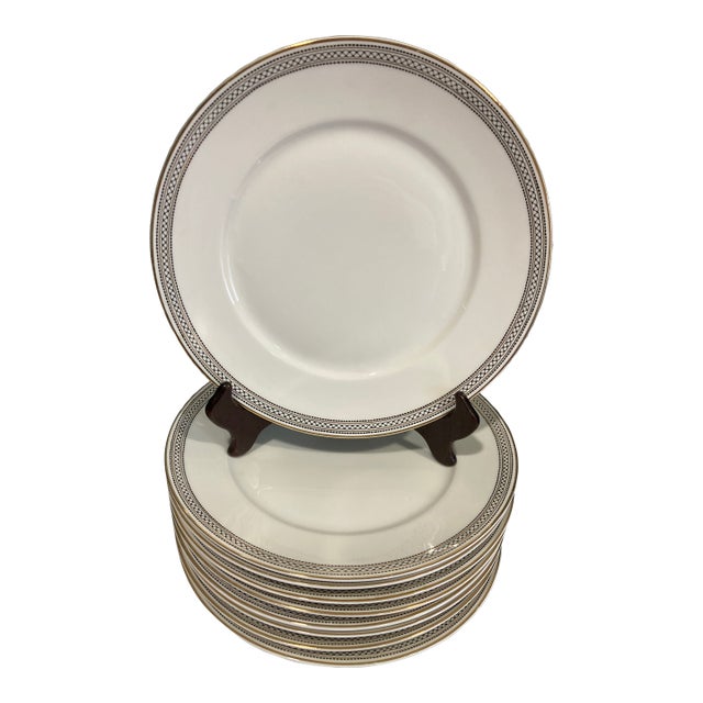 Early 20th Century K&A Krautheim Selb Bavaria Gold Trim Dinner Plates – Set of 9 For Sale