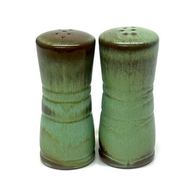 Mid 20th Century Mid-Century Modern Prairie Green Pottery Salt & Pepper Shakers by Frankoma Pottery, Set of 4 For Sale - Image 4 of 10