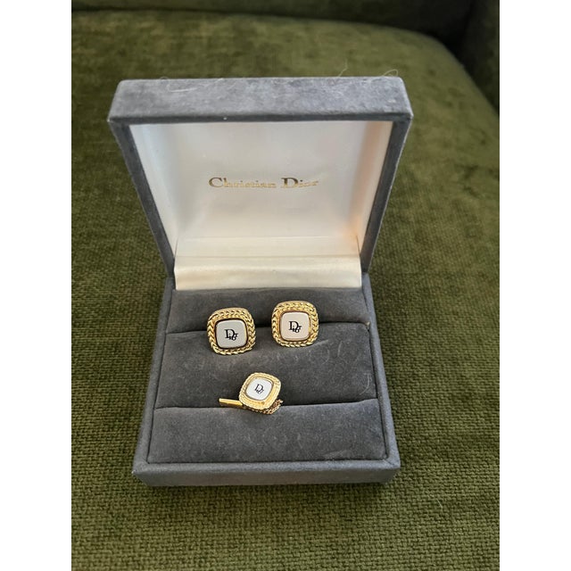 Rare Monsiuer Vintage Christian Dior Gold Plate Cufflinks & Tie Clip In Original For Sale - Image 14 of 18