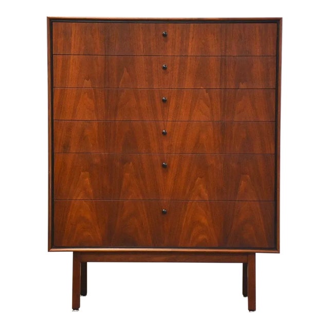 Jack Cartwright for Founders Walnut Dresser For Sale