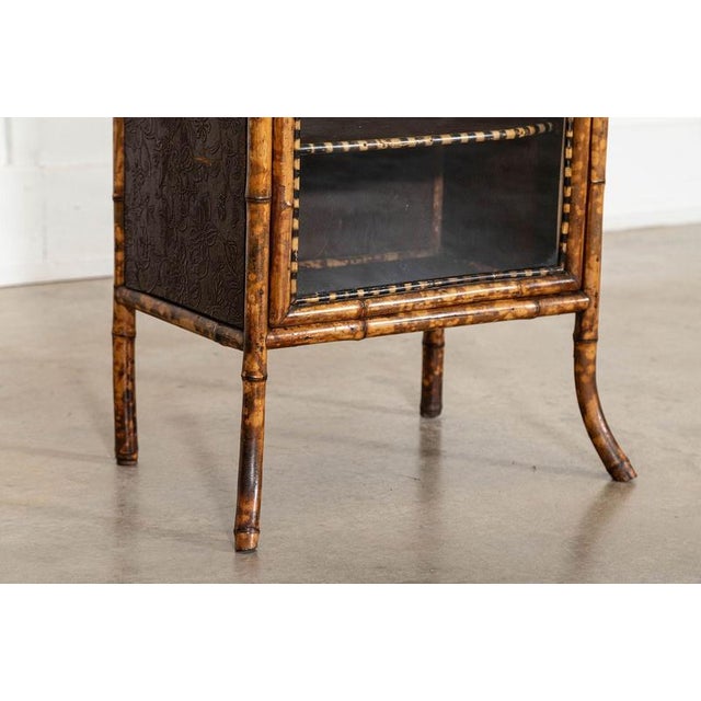 19th Century English Glazed Bamboo Bookcase, 1880 For Sale - Image 6 of 16