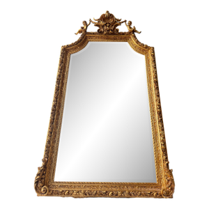 19th Century French Louis XVI Giltwood Mirror With Cherub Crest