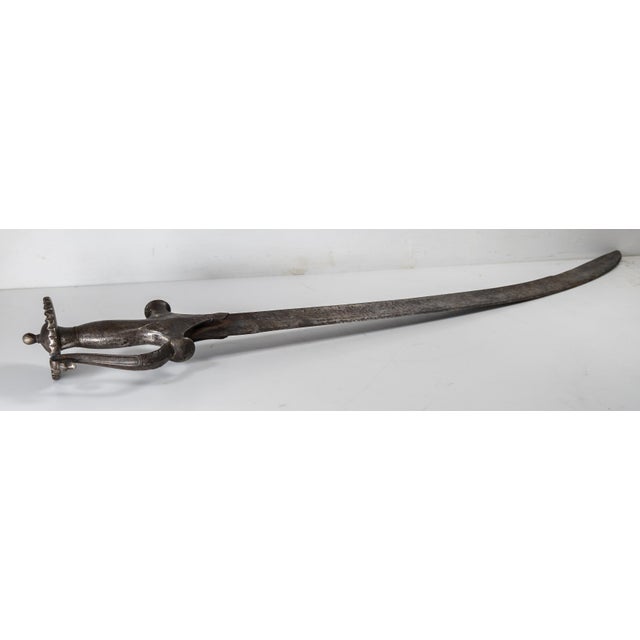 Metal 18th Century Indian Mughal Period Steel Tulwar Sword For Sale - Image 7 of 18