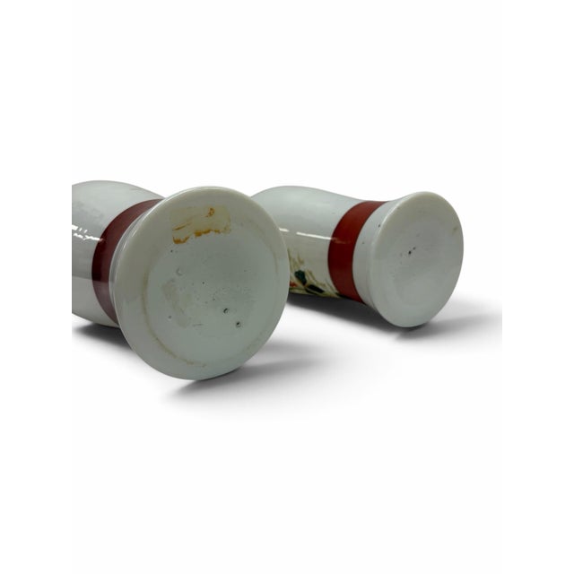 Ceramic Antique Meiji Period Japanese Kutani Porcelain Dog & Berries Vases - A Pair For Sale - Image 7 of 8