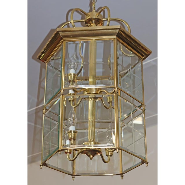 Vintage 8 Light Brass Etched Regency Style Chandelier Lantern For Sale In New York - Image 6 of 9