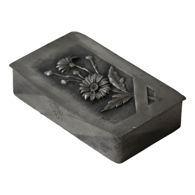 Silver Jewelry Box with Daisy Decor, 1930s For Sale