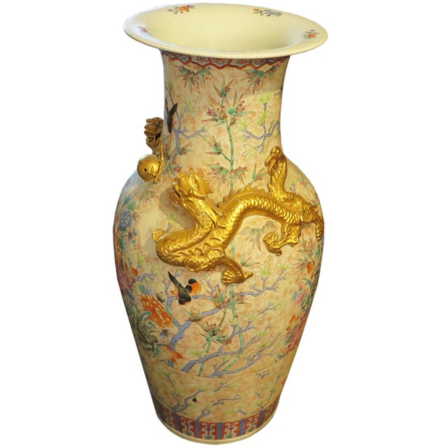 Extra-large Cantonese porcelain urn or vase from the late 19th century. Adorned with hand-painted ornamentation and...