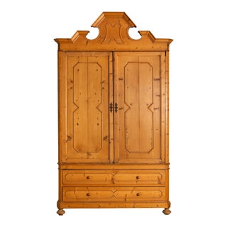 Late 19th Century Antique Pine Armoire For Sale