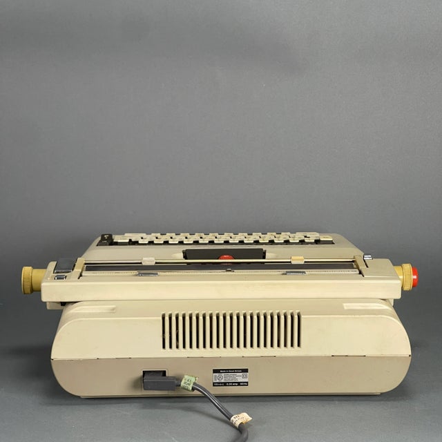 ジョルジオ・ソアヴィ OLIVETTI セラミックトレイ PARTS@demand *** for OLYMPIA SG1 1953-79 Germany vintage