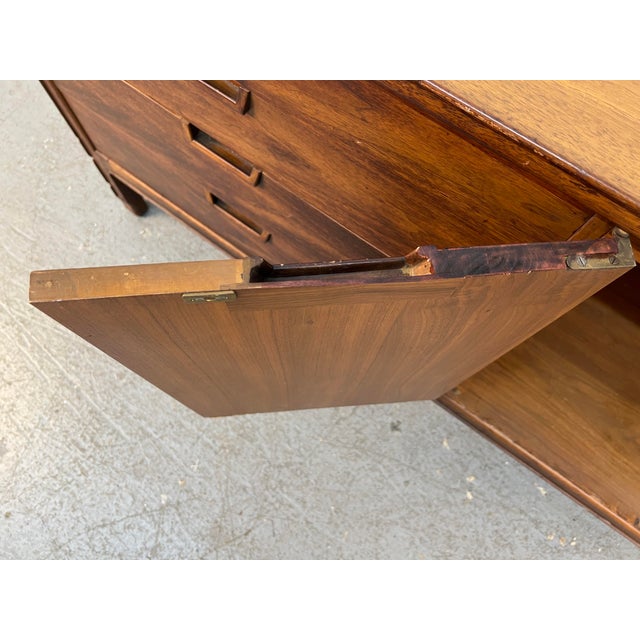 Mid 20th Century Janus Collection Walnut Credenza by John Stuart for Mount Airy Furniture For Sale - Image 15 of 18