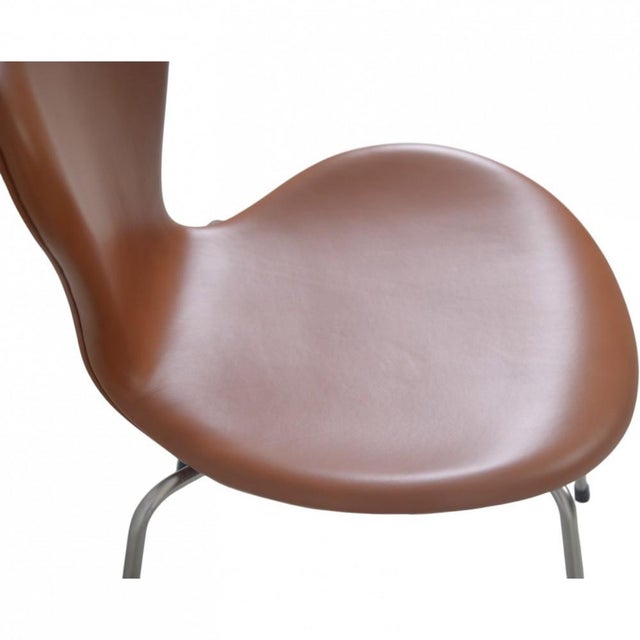 Seven Chairs in Walnut and Leather by Arne Jacobsen, 1970s, Set of 6 For Sale - Image 18 of 18