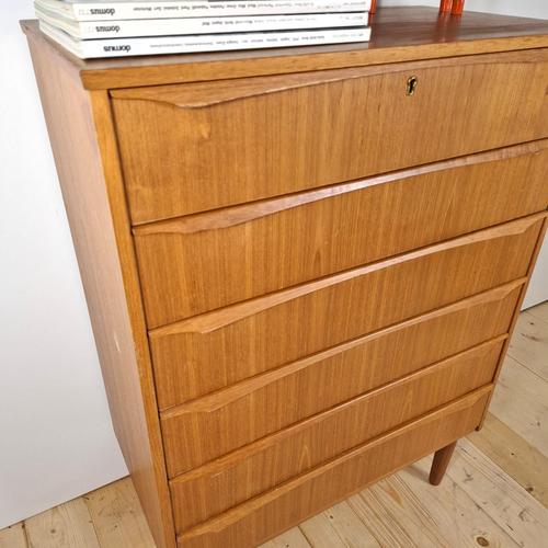 Danish Teak Six-Drawer Chest of Drawers Mid-Century Scandinavian Design, 1960s For Sale - Image 4 of 6