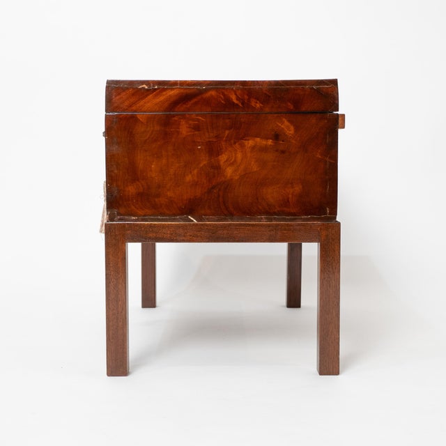 Early 19th Century Mahogany Cellarette or Document Chest on Stand For Sale - Image 13 of 17