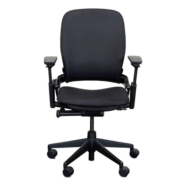 Steelcase Leap Black Ergonomic Office Chair With Adjustable Arms For Sale