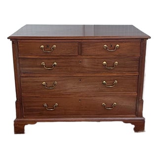 George III Mahogany Chests of Drawers For Sale