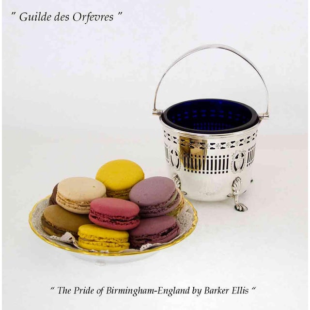 Classical Roman 1970s Silver Sugar Basket Pierced With Blue Lining For Sale - Image 3 of 7