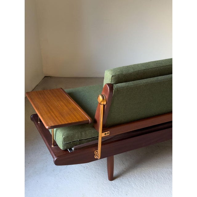 Mid-Century Modern Wentworth Sofa in Green Maine Line Flax Camira Fabrics by Toothill, 1960s For Sale - Image 3 of 14